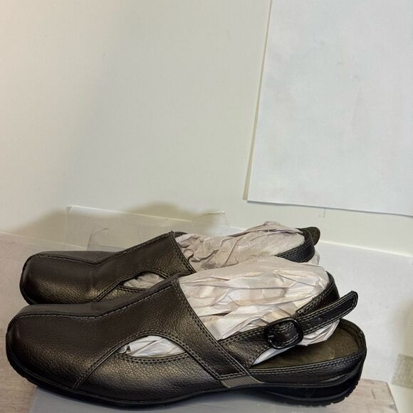 Easy Street silver copper Sandals Slip-On Comfort size 8.5 - Picture 1 of 6